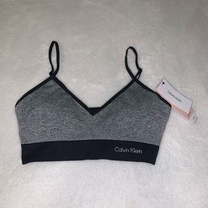 CALVIN KLEIN BRALETTE (NWT)